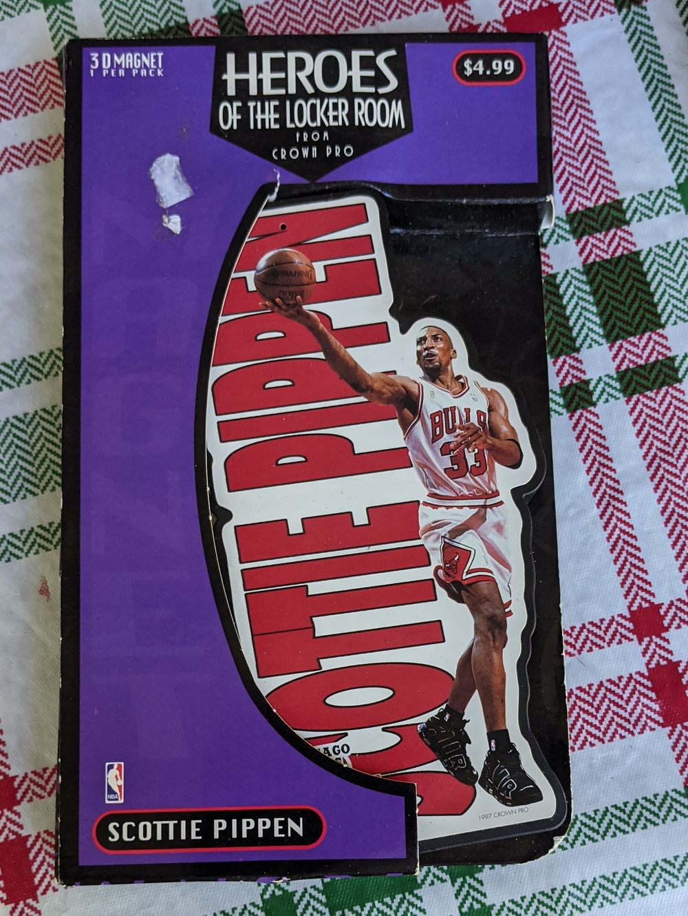 Scottie Pippen Heroes of the Locker Room 3D Magnet - Red & White